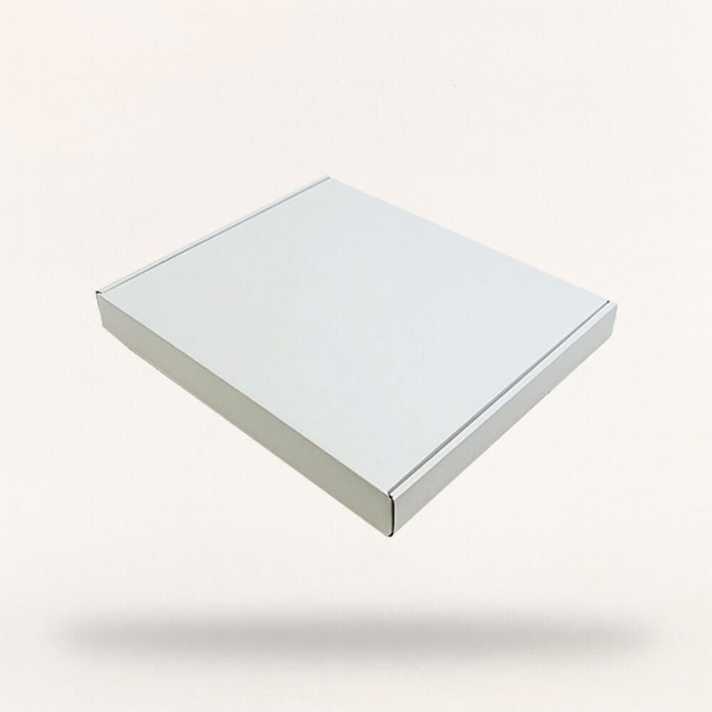 White PiP Small Parcel Postal Box - 400mm x 330mm x 40mm