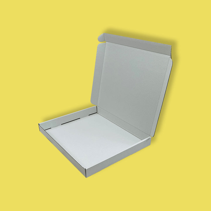 White PiP Small Parcel Postal Box - 400mm x 330mm x 40mm